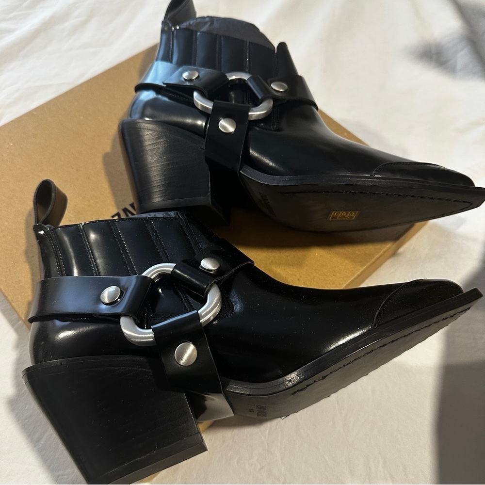 NEW in BOX ZADIG & VOLTAIRE Black N’Dricks Glossy Ankle Boots reg $558 Sz 38 - Picture 6 of 15